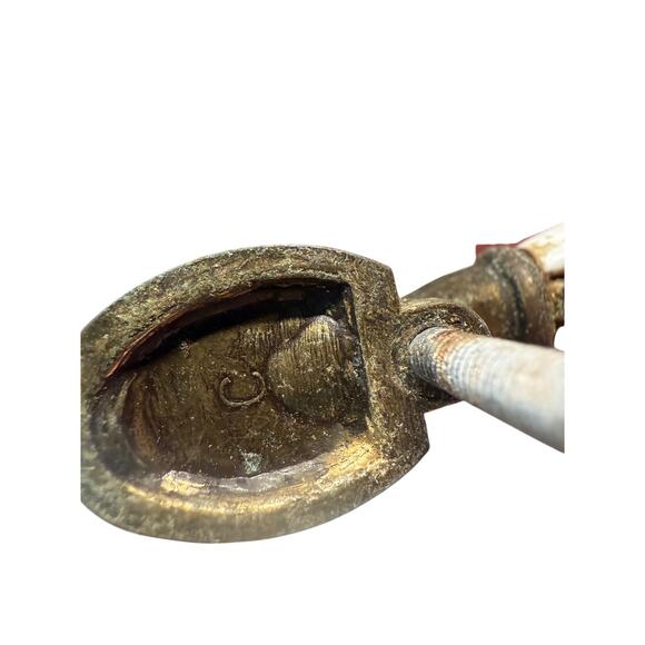 Lot of 4 Vintage Brass Porcelain Cabinet Pulls Handles White 5" 3" Taiwan - Picture 6 of 6